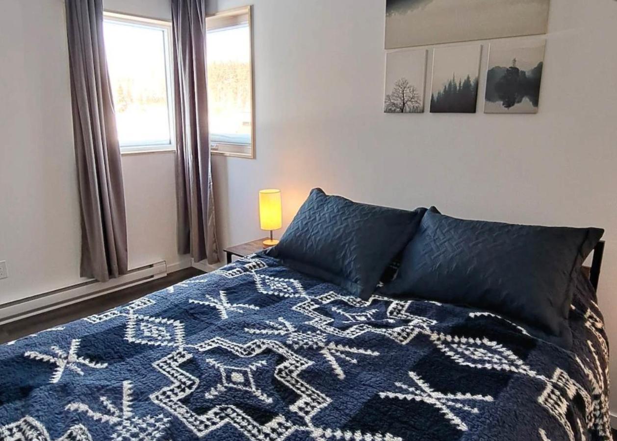 Les Chalets Double K # 2 Saint-Alexis-des-Monts Bagian luar foto